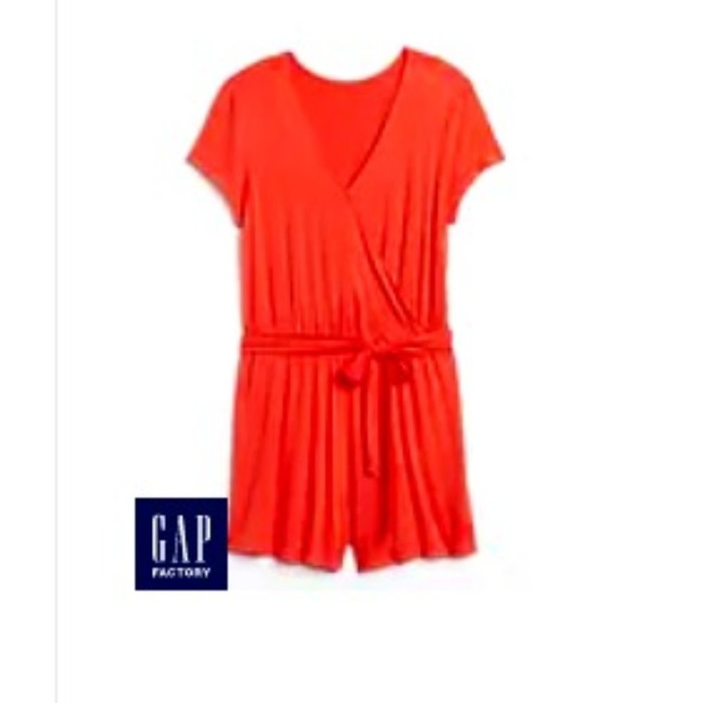 GAP Wrap Romper /Coral